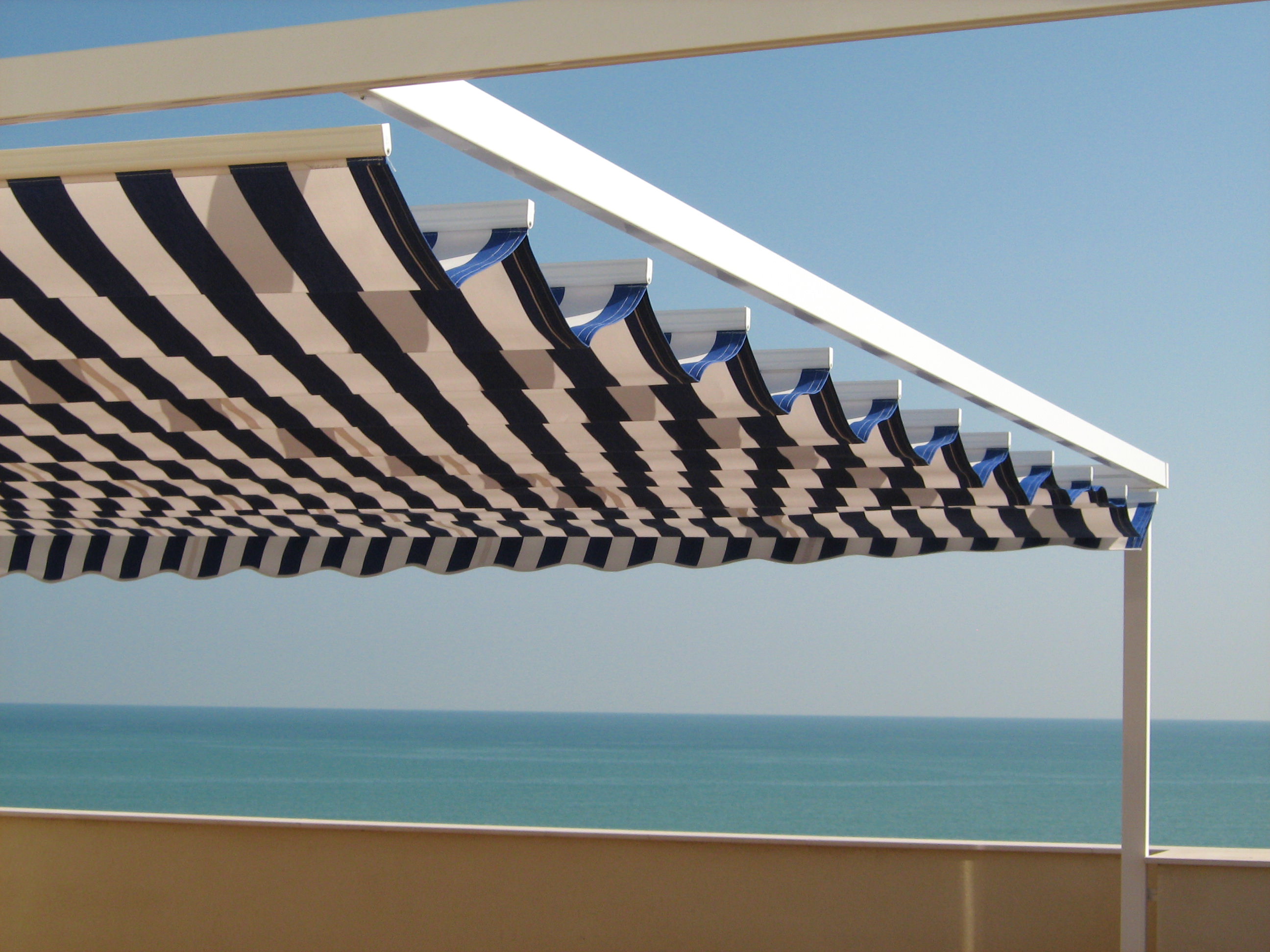 Carpintería de aluminio Ancesa en Valencia.