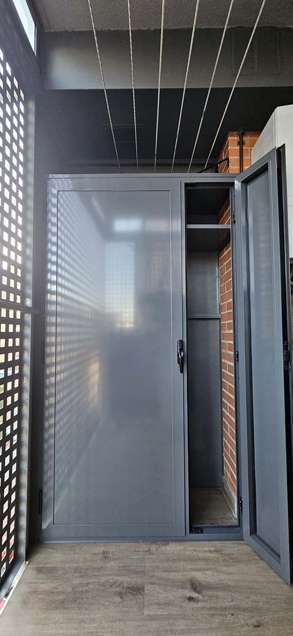 Armarios de Aluminio para Galerías